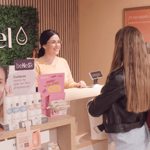 Clarel busca a quienes hacen de la belleza algo más que una recomendación