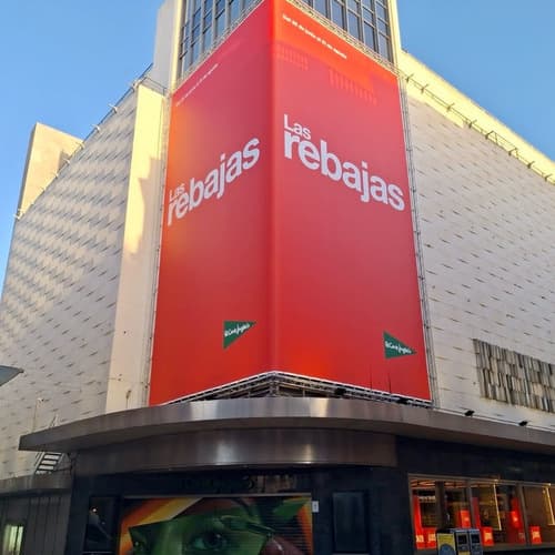 El Corte Inglés lanza Las Rebajas de verano con descuentos de hasta el 50% en tienda, web y app