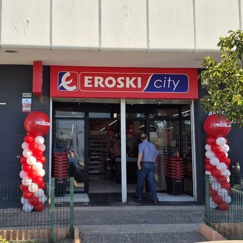 EROSKI inaugura un nuevo supermercado franquiciado en Sevilla