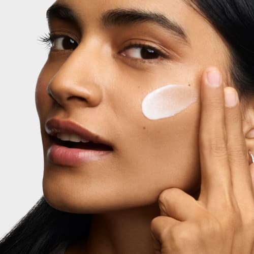 Estos son los solares de Kiehl's con los que mantener protegido tu rostro este verano