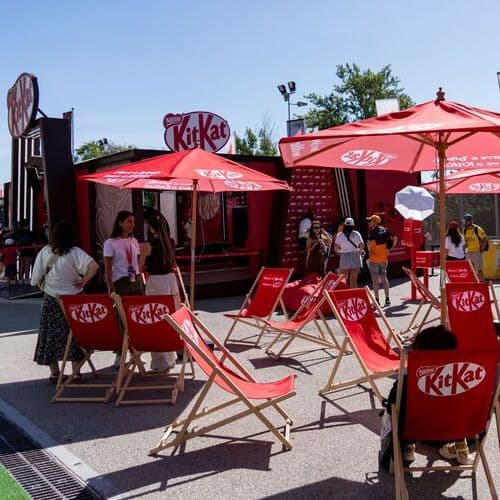 KitKat debuta en pista y lleva el mejor “break” a Fórmula 1® en España