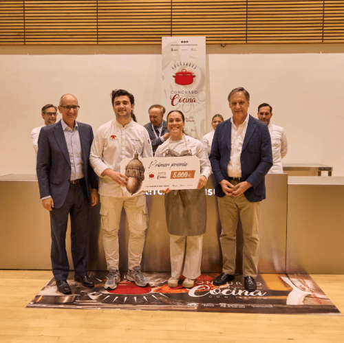 Javier Fuentes gana el V Concurso de Cocina con Ibérico con su “cerdo ibérico a la Royal”