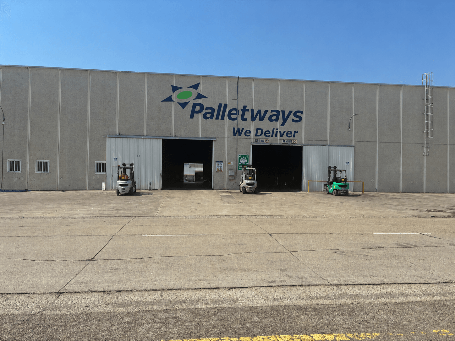 Palletways Iberia celebra el 15 aniversario de su HUB de Zaragoza reforzando su capacidad Logística con una ampliación estratégica